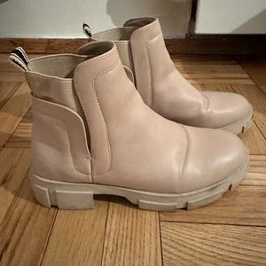 SHUSHOP— Tan Weather Proof Boots, size 8